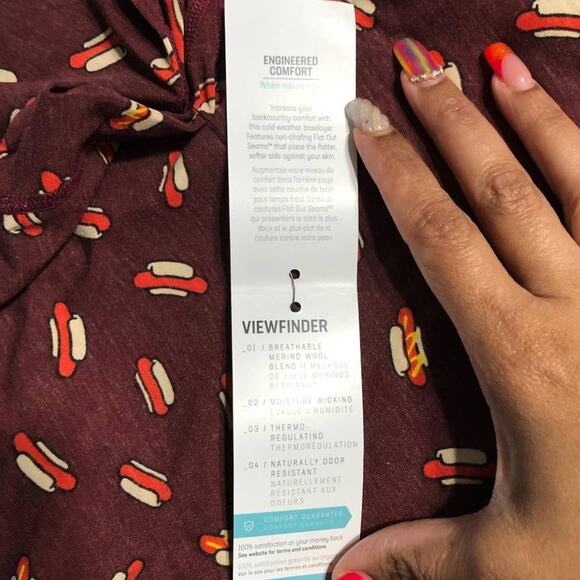 Saxx Viewfinder Half Zip Top Men's Size Medium Long Sleeve Red Hot Diggity NWT - Picture 7 of 8